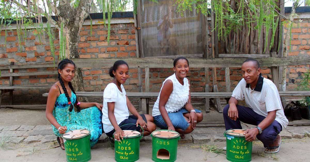 seed-madagascar-staff-with-new-fuel-efficient-stoves.jpg